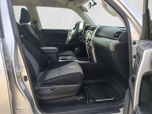 Used 2017 Toyota 4Runner SR5 image 21