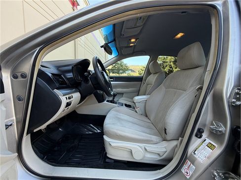 Used 2014 Subaru Legacy 2.5i w/ Popular Package #2 AWD/4WD image 7