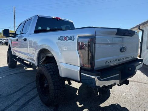 Used 2019 Ford F250 XLT AWD/4WD image 5