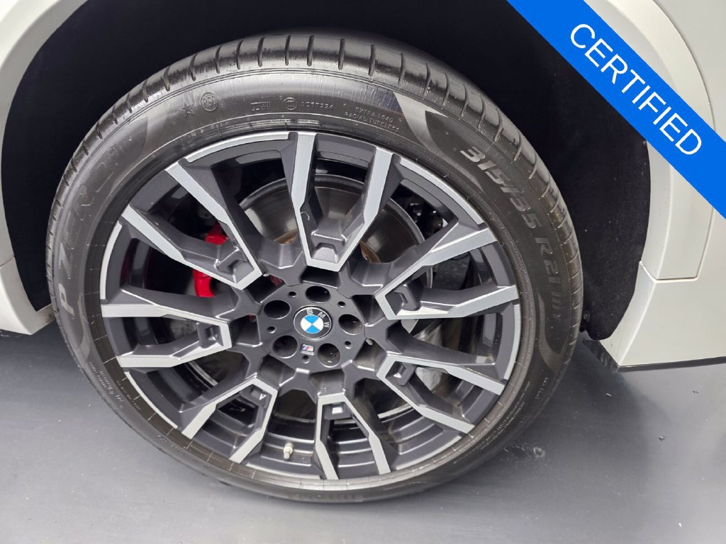 Certified 2025 BMW X5 sDrive40i w/ M Sport Package RWD image 17
