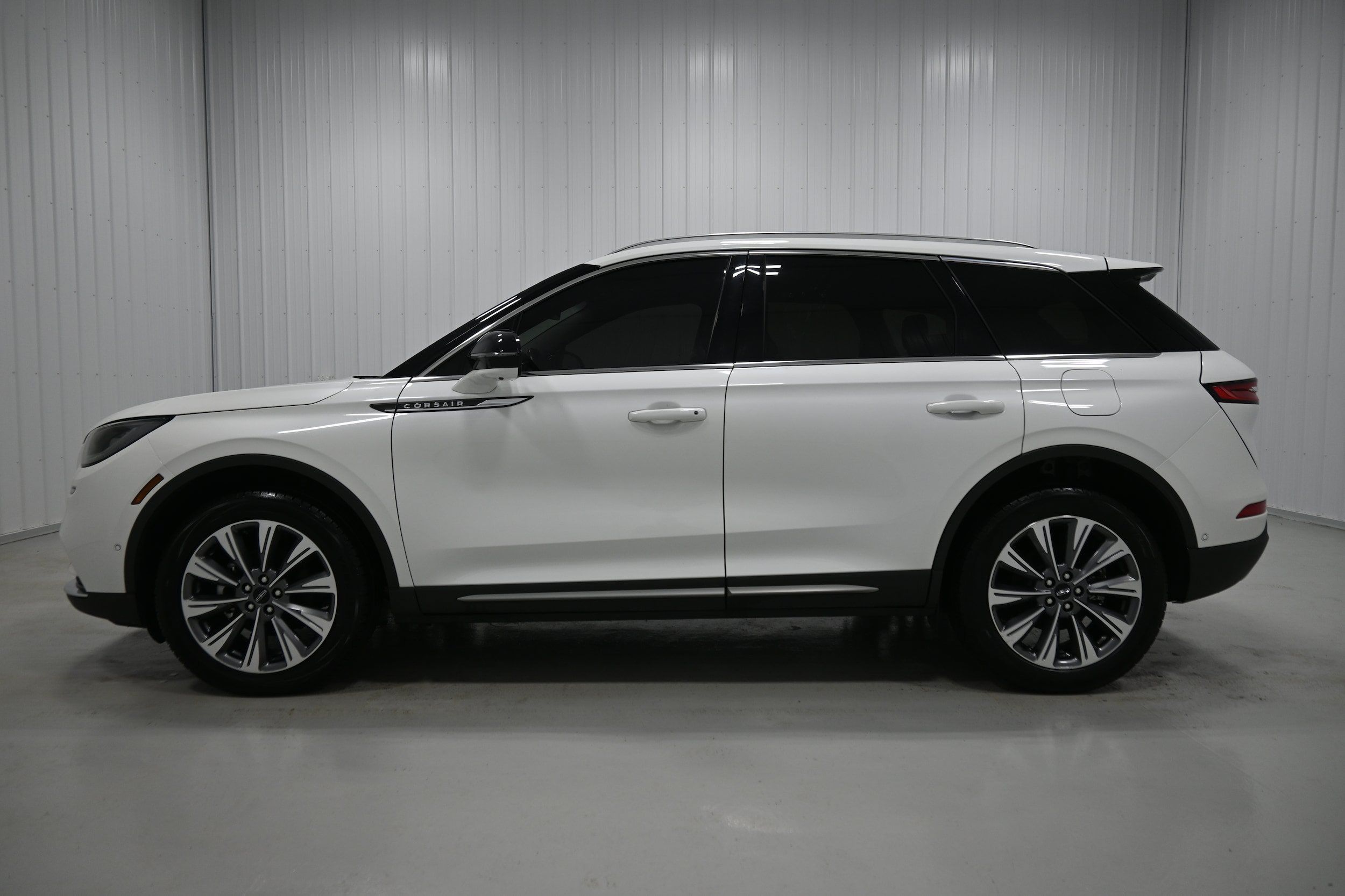 Used 2022 Lincoln Corsair Reserve w/ Equipment Group 201A AWD/4WD image 30