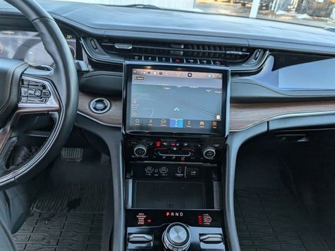 Used 2024 Jeep Grand Cherokee Summit w/ Adv Protech Group IV image 20