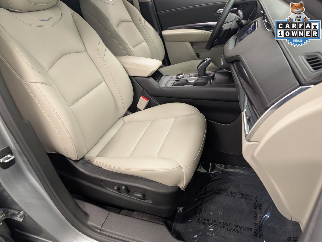 Used 2023 Cadillac XT4 Luxury AWD/4WD image 29