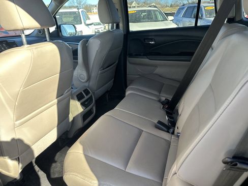 Certified 2022 Honda Pilot Special Edition image 20