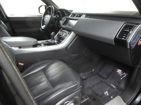 Used 2014 Land Rover Range Rover Sport HSE image 23