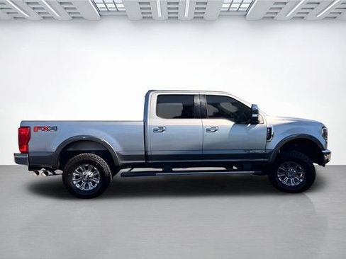 Used 2020 Ford F250 Lariat w/ Lariat Ultimate Package AWD/4WD image 5