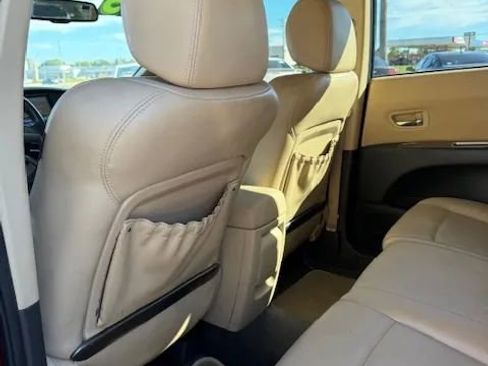 Used 2009 Subaru Tribeca Limited image 14