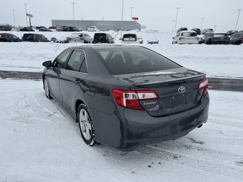 Used 2012 Toyota Camry SE image 5