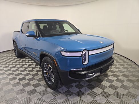 Used 2022 Rivian R1T Launch Edition AWD/4WD image 7