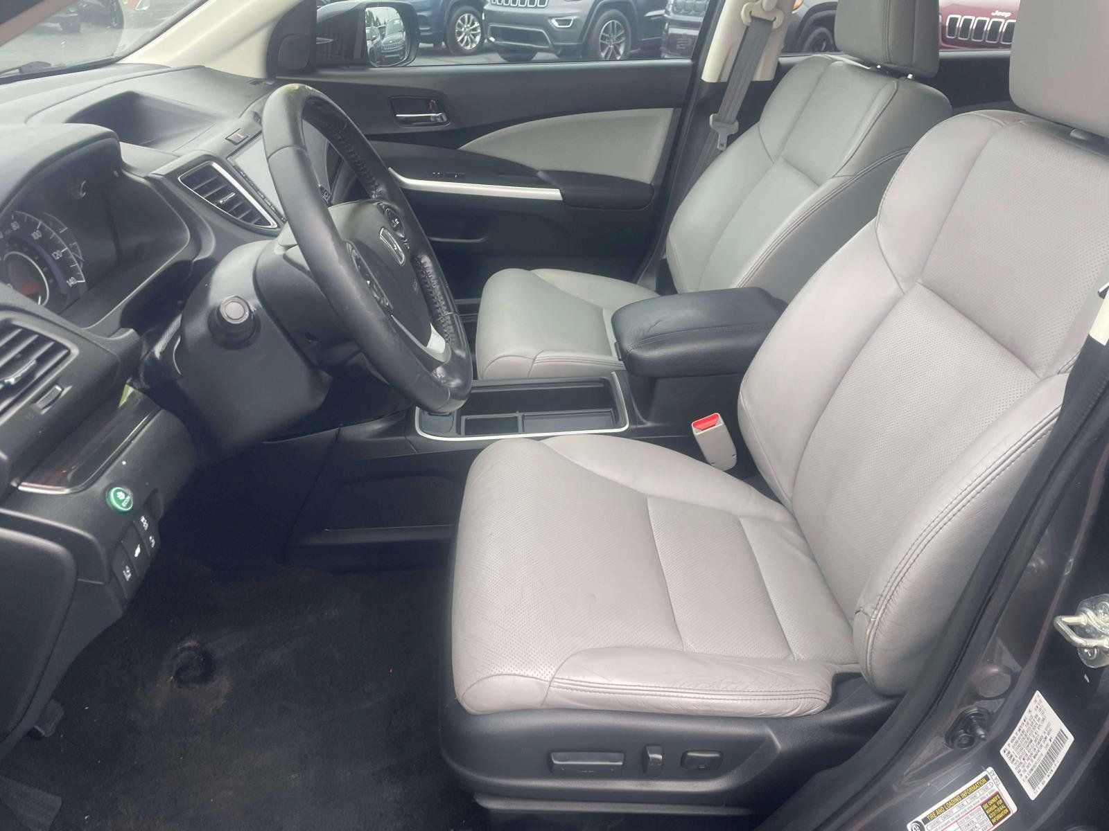 Used 2015 Honda CR-V Touring image 13