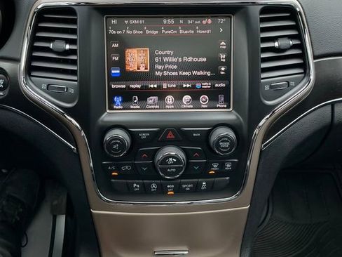 Used 2016 Jeep Grand Cherokee Limited w/ Luxury Group II image 7