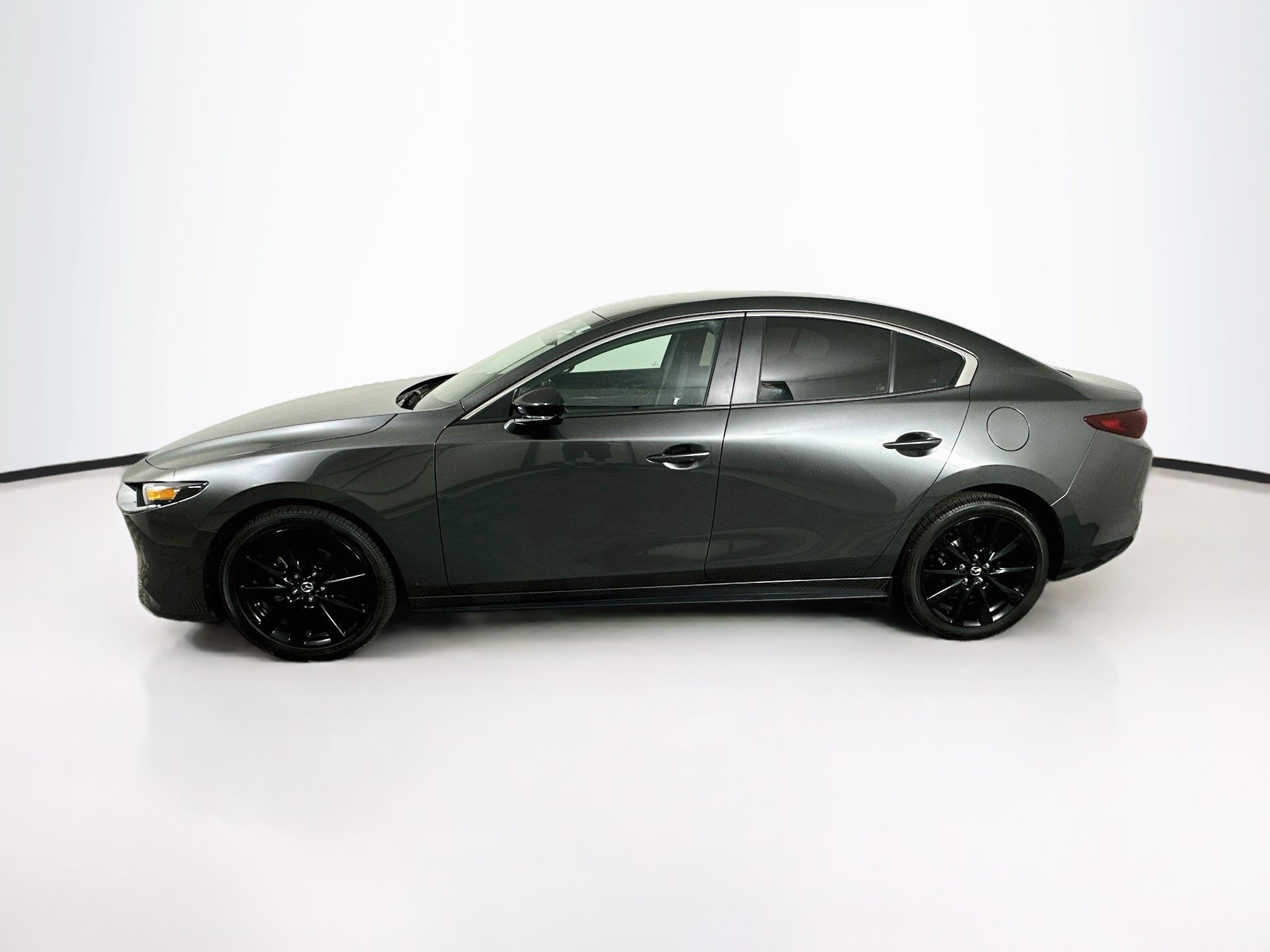 Used 2025 MAZDA MAZDA3 s FWD image 4