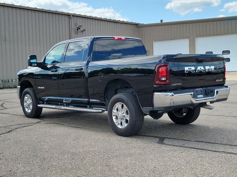 Used 2026 RAM 2500 Big Horn AWD/4WD image 3