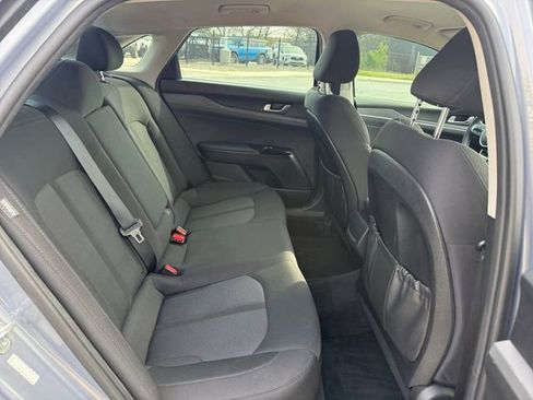 Used 2021 Kia K5 LXS image 9