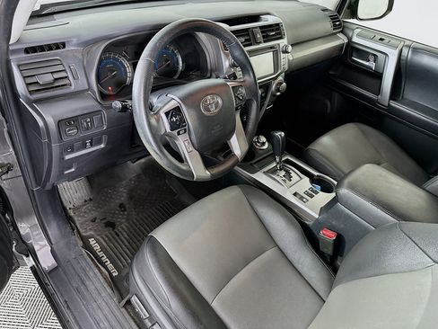 Used 2019 Toyota 4Runner SR5 image 9