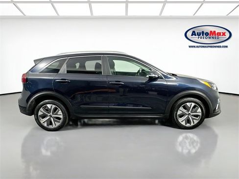Used 2022 Kia Niro EX w/ Cold Weather Package image 9