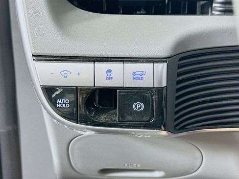 Used 2024 Hyundai Ioniq 5 SEL RWD image 17