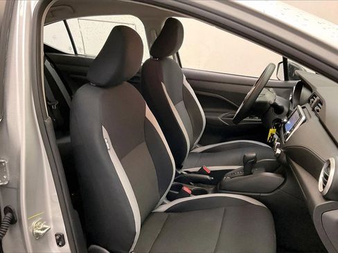 Certified 2025 Nissan Versa S w/ Trunk Package image 6