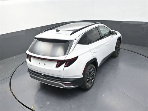 New 2026 Hyundai Tucson Limited image 30