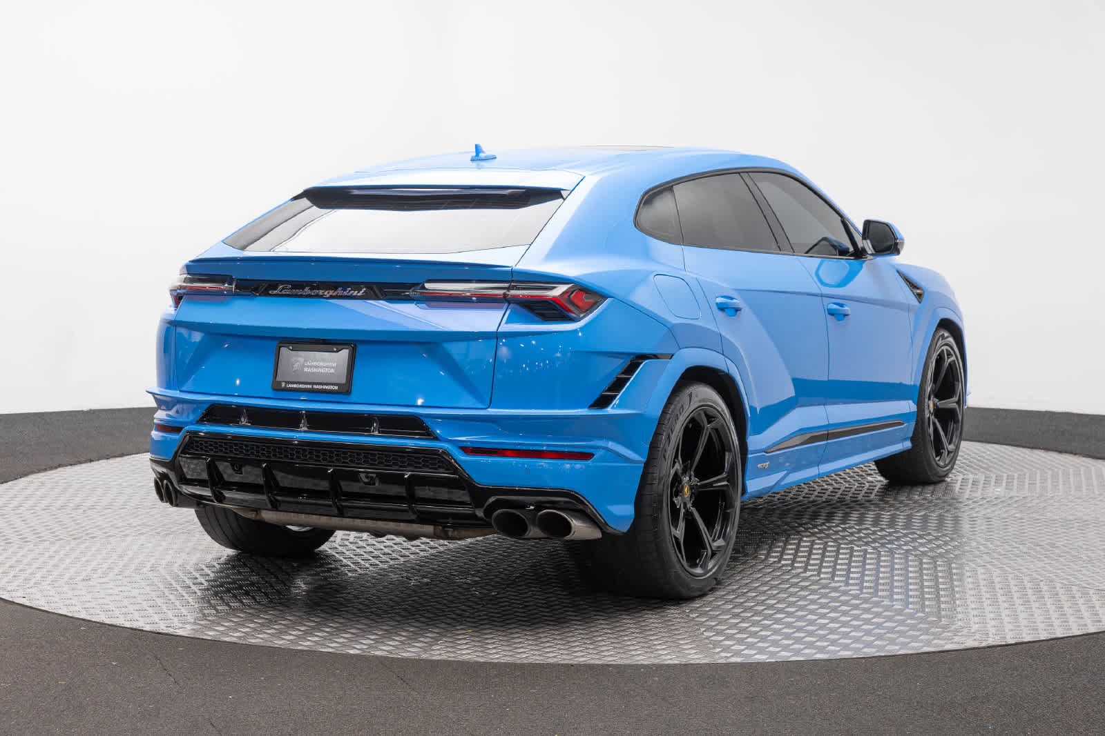 Used 2023 Lamborghini Urus S AWD/4WD image 20