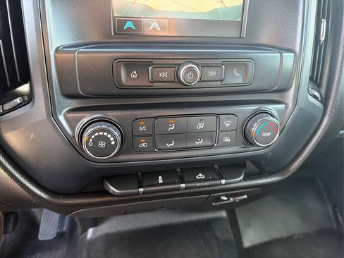 Used 2018 Chevrolet Silverado 1500 W/T w/ Special Service Package AWD/4WD image 27