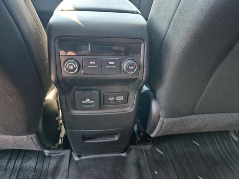 Used 2023 GMC Acadia SLE w/ Driver Convenience Package AWD/4WD image 15