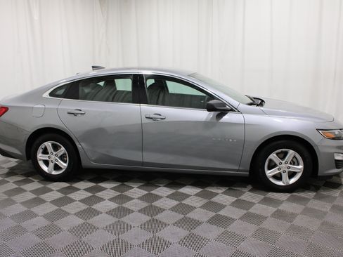 Used 2023 Chevrolet Malibu LS FWD image 28