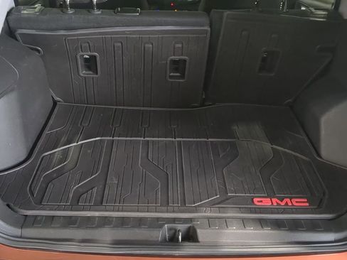 Used 2019 GMC Terrain SLE w/ Driver Convenience Package image 38