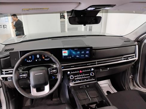 Used 2024 Hyundai Santa Fe SE image 20