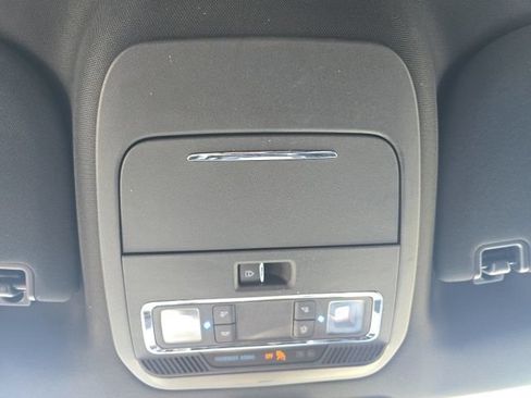 Used 2024 Ford F150 Lariat w/ Tow/Haul Package AWD/4WD image 19