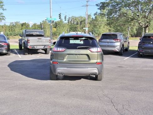 Used 2021 Jeep Cherokee Limited AWD/4WD image 6