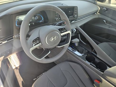 New 2026 Hyundai Elantra SEL Sport image 13