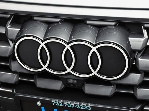 Used 2025 Audi Q5 Premium Plus w/ Premium Plus AWD/4WD image 91