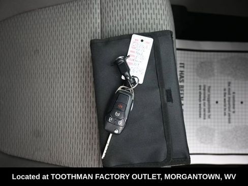 Used 2016 Ford F150 XLT w/ Equipment Group 302A Luxury image 9