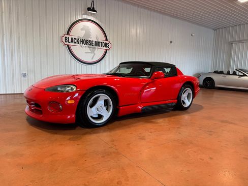 Used 1994 Dodge Viper RT/10 image 4