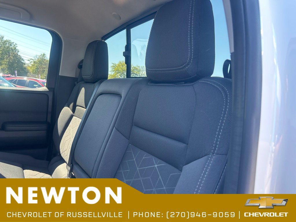 Used 2025 Nissan Frontier SV w/ SV Convenience Package AWD/4WD image 32