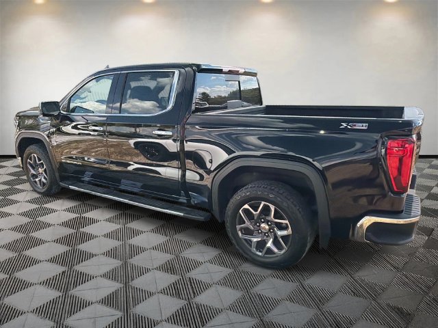 Used 2024 GMC Sierra 1500 SLT w/ SLT Premium Package AWD/4WD image 9