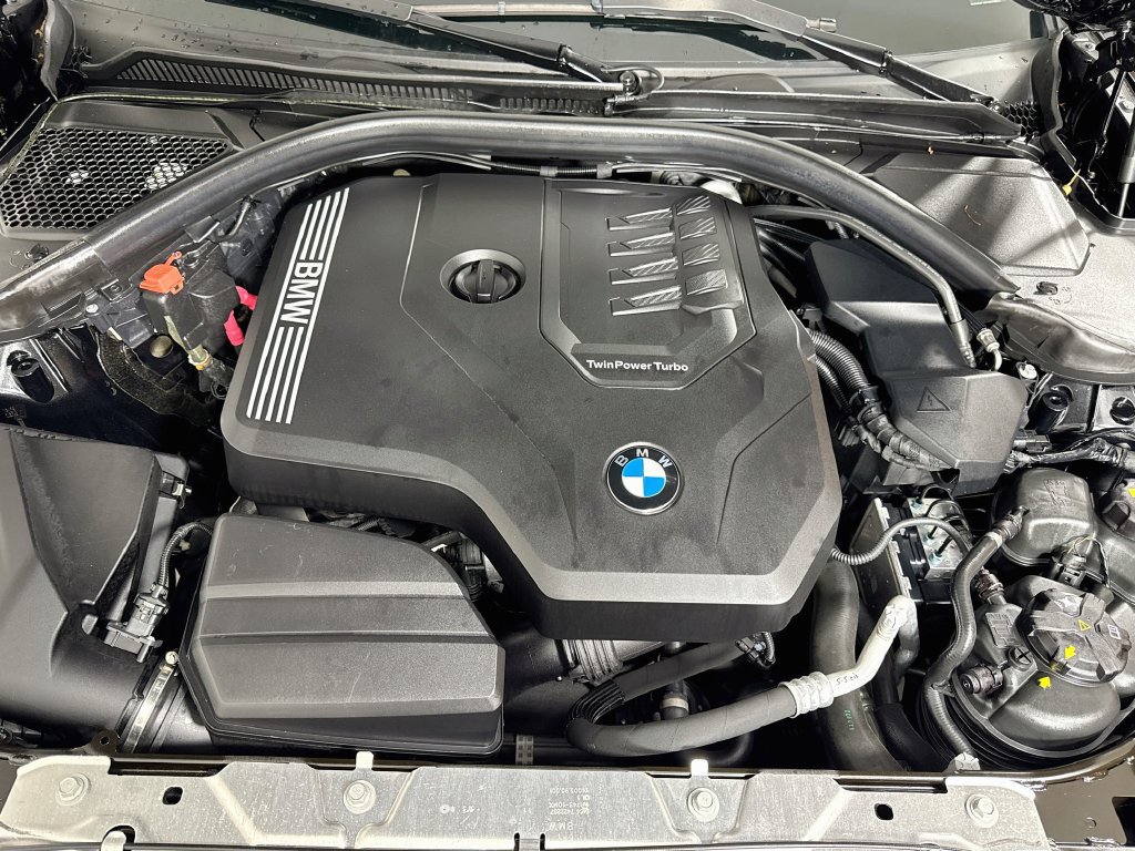 Used 2020 BMW 330i xDrive Sedan w/ Convenience Package AWD/4WD image 20
