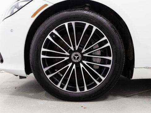 Certified 2024 Mercedes-Benz S 580 4MATIC Sedan image 39