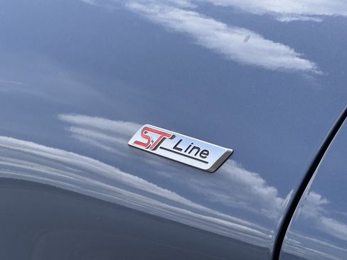 New 2026 Ford Explorer ST-Line w/ ST-Line Street Pack image 9