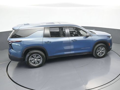 Used 2024 Chevrolet Traverse LS FWD image 62