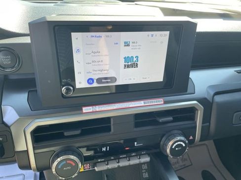 Used 2025 Toyota Tacoma SR5 w/ SR5 Upgrade Package image 21