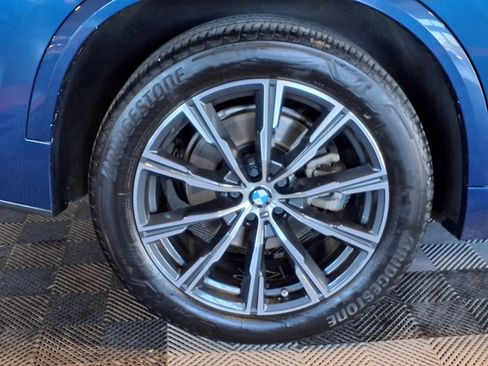 Used 2019 BMW X5 xDrive40i w/ M Sport Package AWD/4WD image 9