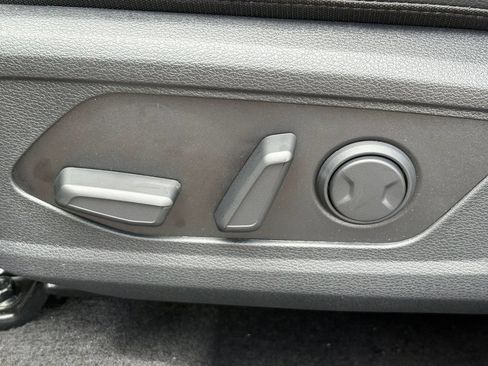 New 2026 Kia Sportage SX FWD image 19