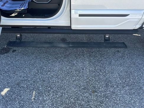 Used 2023 Ford F150 Lariat w/ Equipment Group 502A High image 23