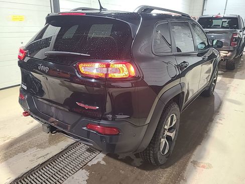 Used 2014 Jeep Cherokee Trailhawk w/ Technology Group image 3