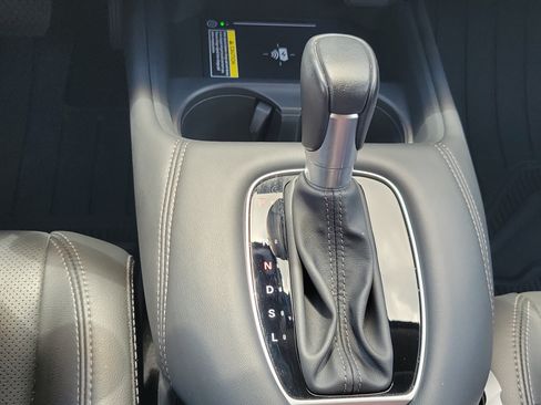 Used 2025 Honda HR-V EX-L image 27