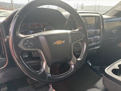 Used 2018 Chevrolet Silverado 1500 LT w/ All Star Edition image 39