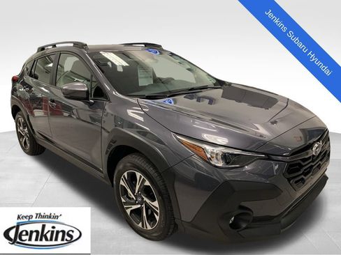 Certified 2025 Subaru Crosstrek 2.0i Premium image 1