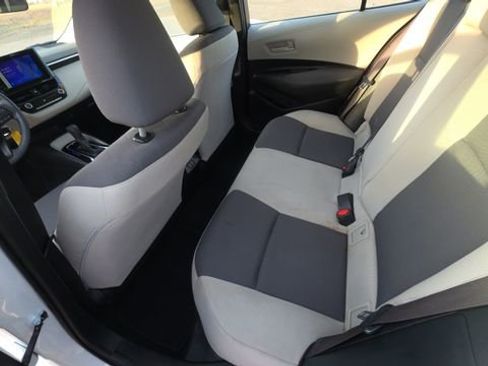 Used 2023 Toyota Corolla LE image 16